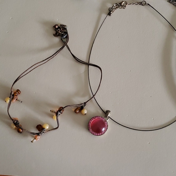 👛👜 Any 5 items $40.....Bundle of Jewelry - Picture 2 of 4